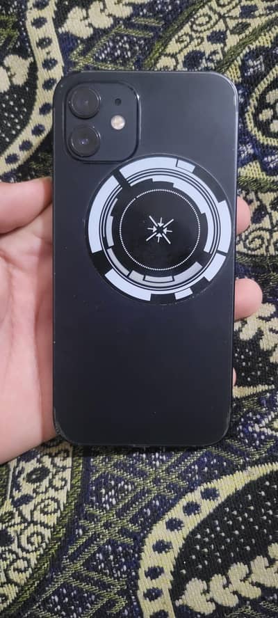 Apple iPhone 12