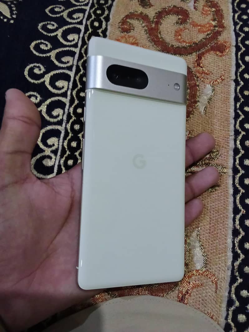 Google Pixel 7 2