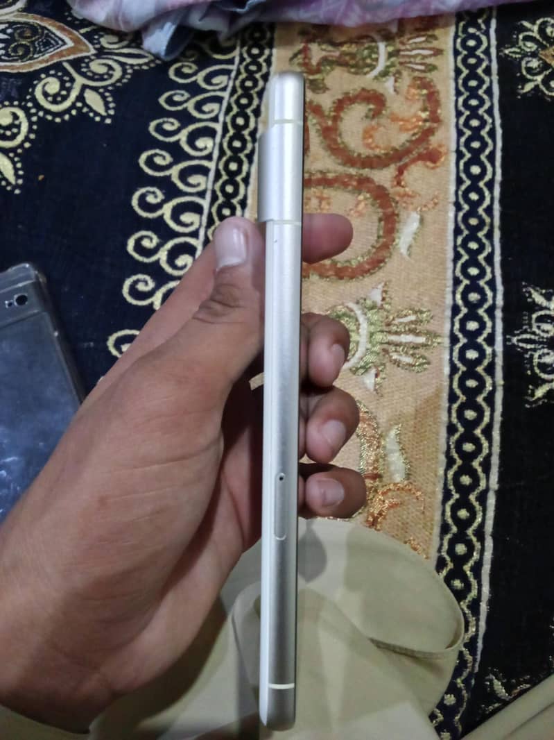 Google Pixel 7 5
