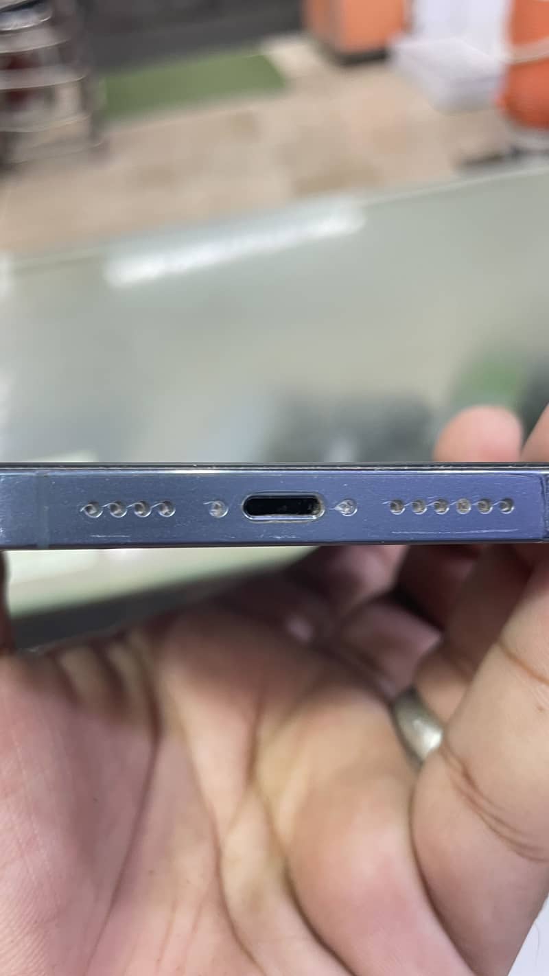Apple iPhone 13 Pro Max 1