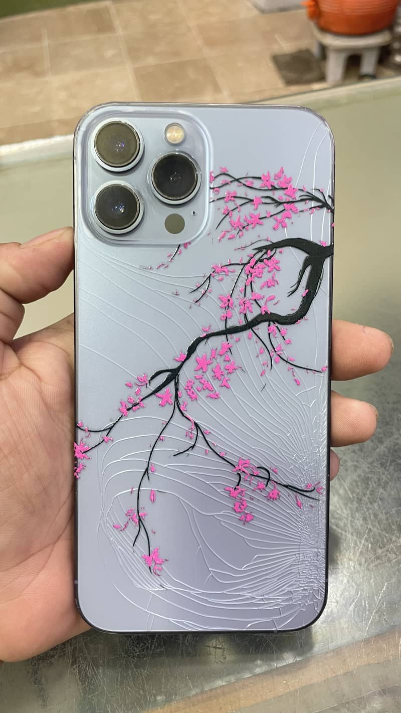 Apple iPhone 13 Pro Max 4