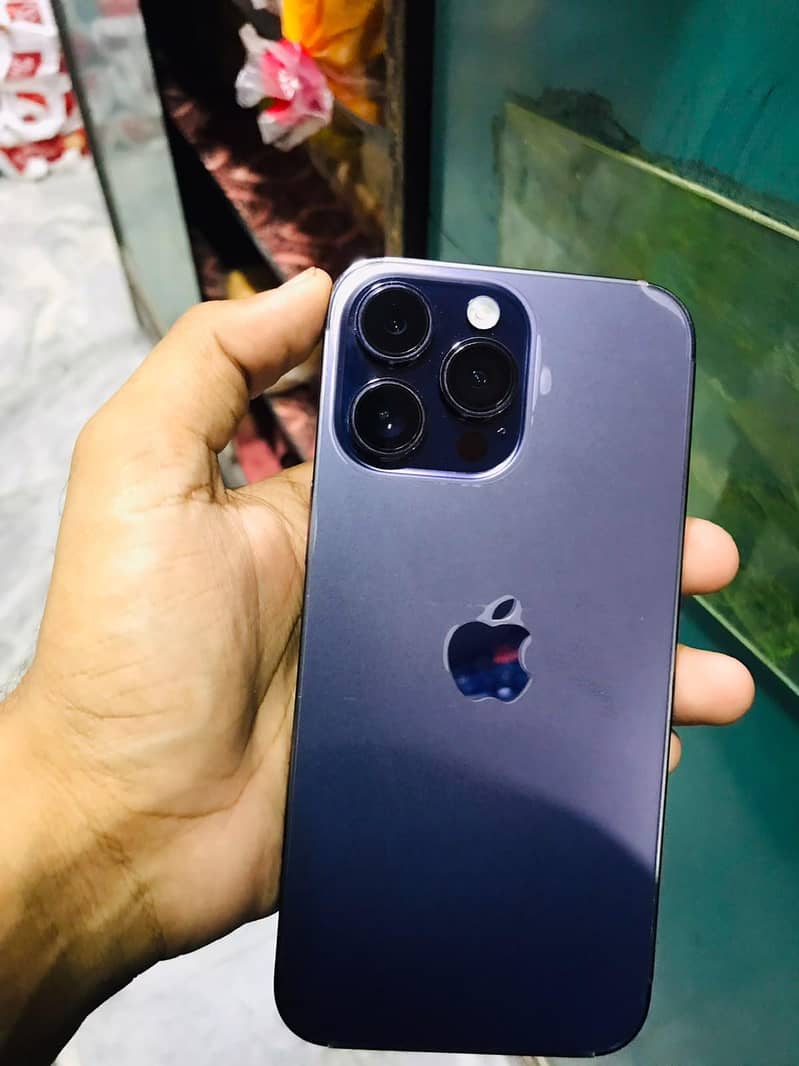 Apple iPhone 14 Pro Max 3