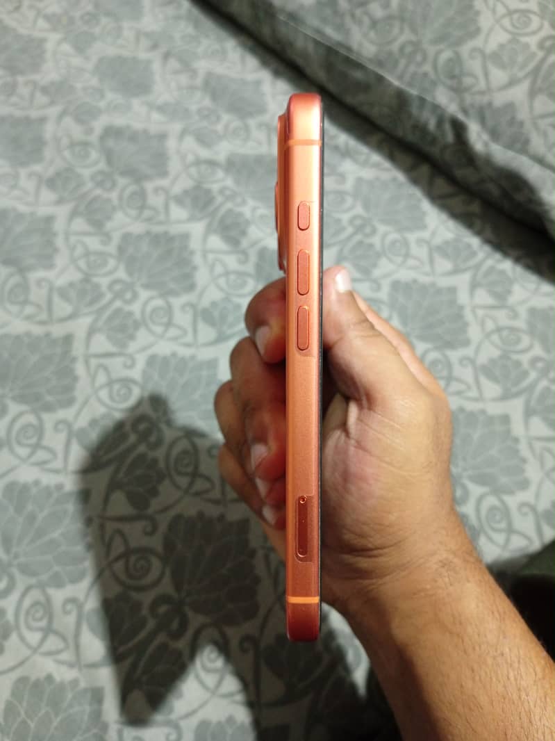 Apple iPhone 17 Pro 4