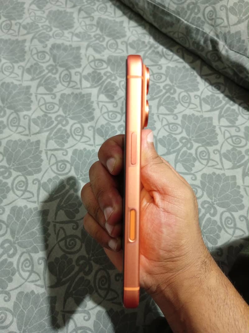 Apple iPhone 17 Pro 6
