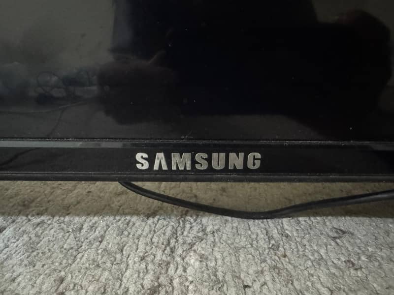 smart LED tv 2