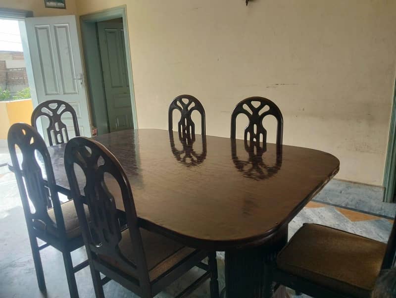 Dining table 3