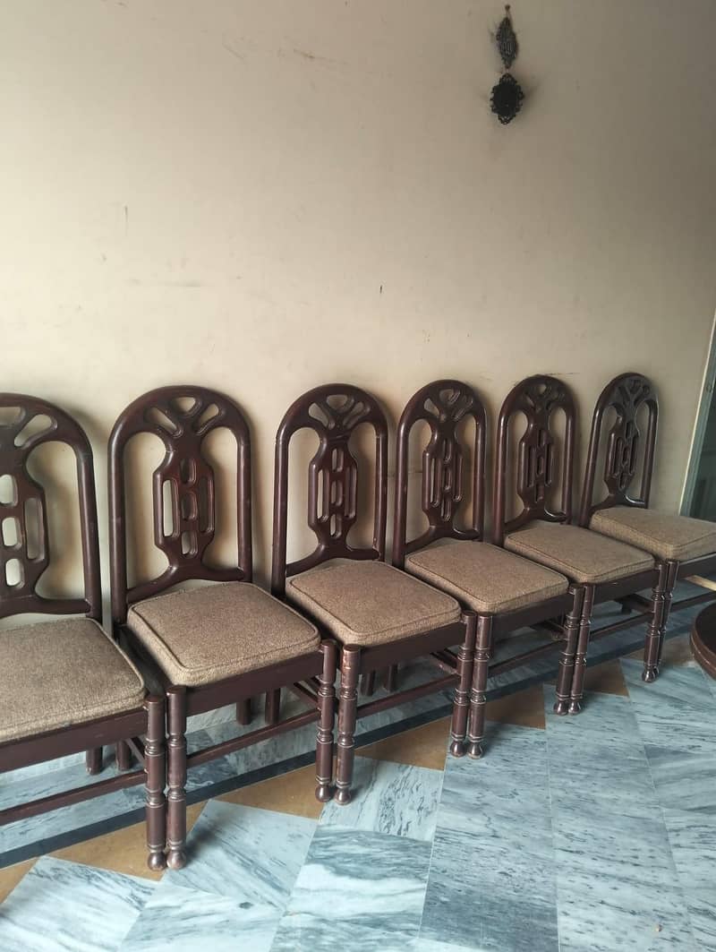 Dining table 4