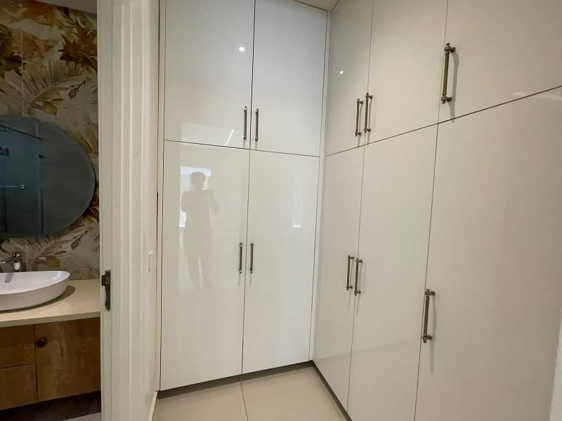 Upper Portion New Available For Rent 6