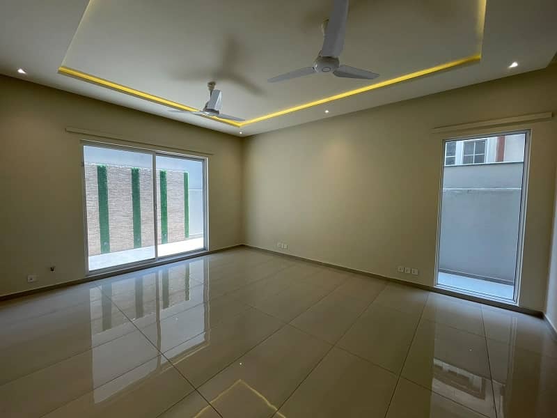 Upper Portion New Available For Rent 8