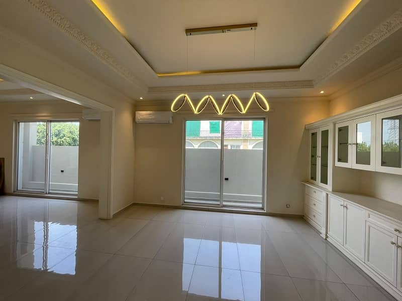 Upper Portion New Available For Rent 14