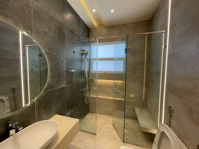 Upper Portion New Available For Rent 18