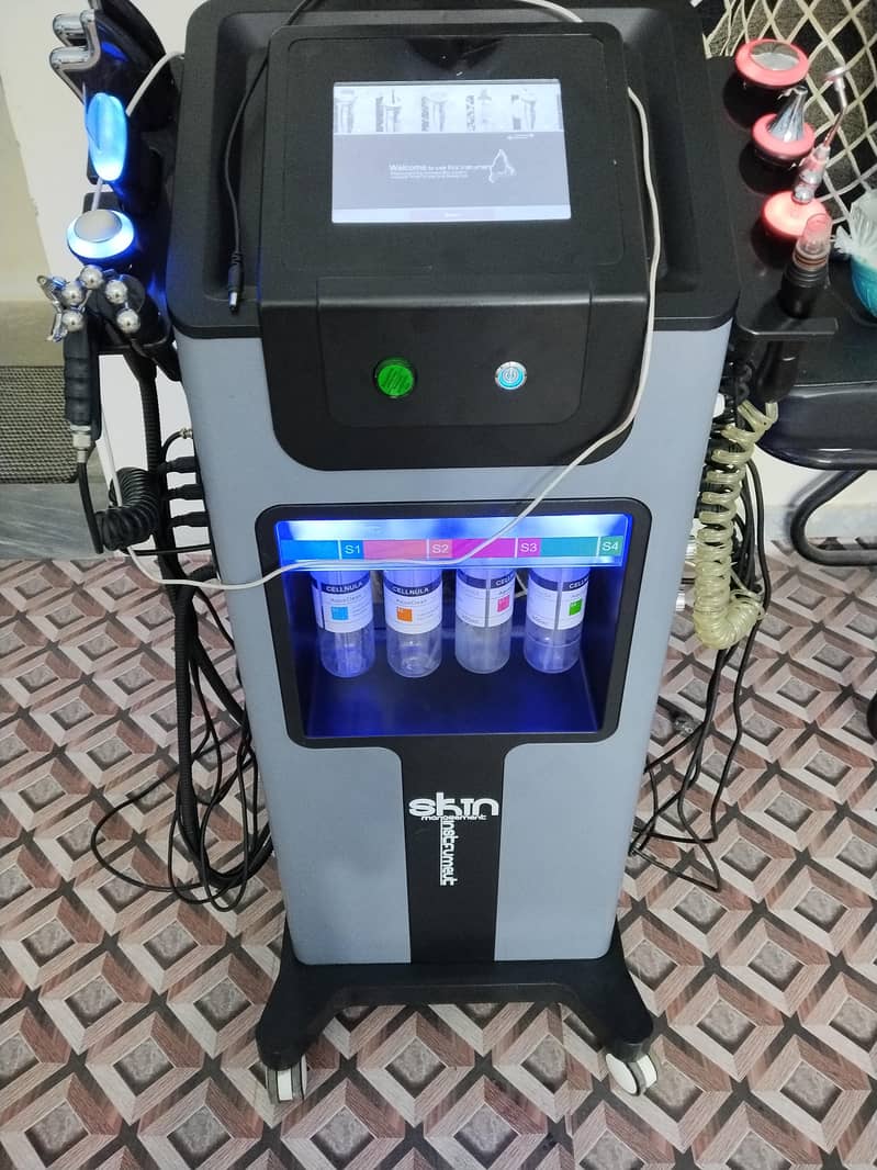 12 in 1 hydrafacial machine 0