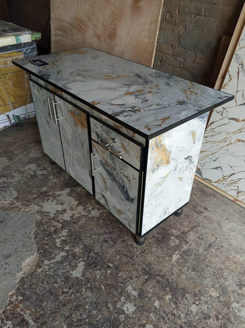 Iron Table 1