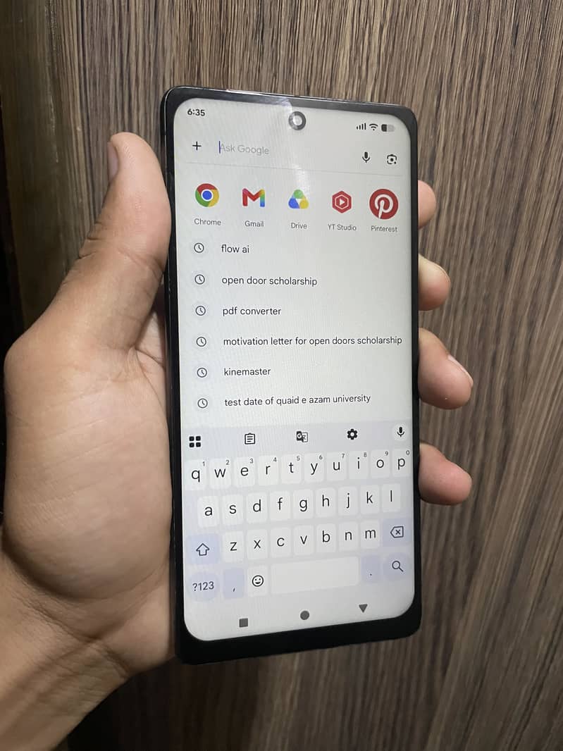 Google Pixel 7 4