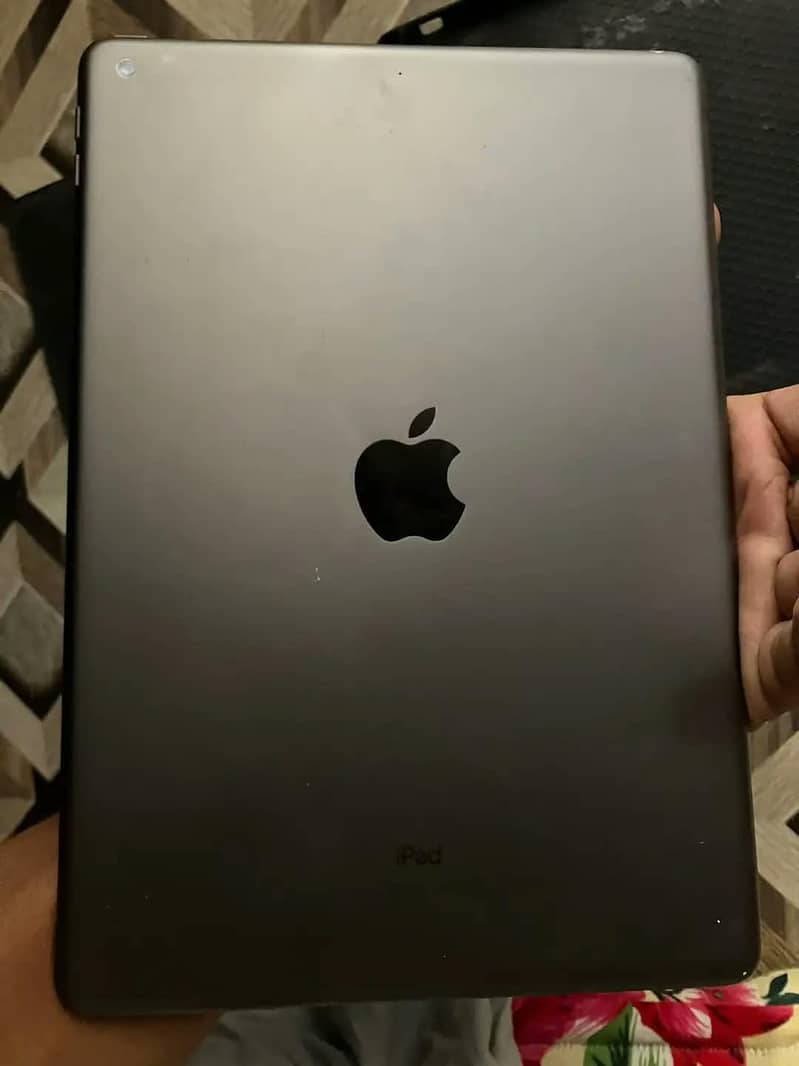 IPAID 8 GENERATION 128 GB 5