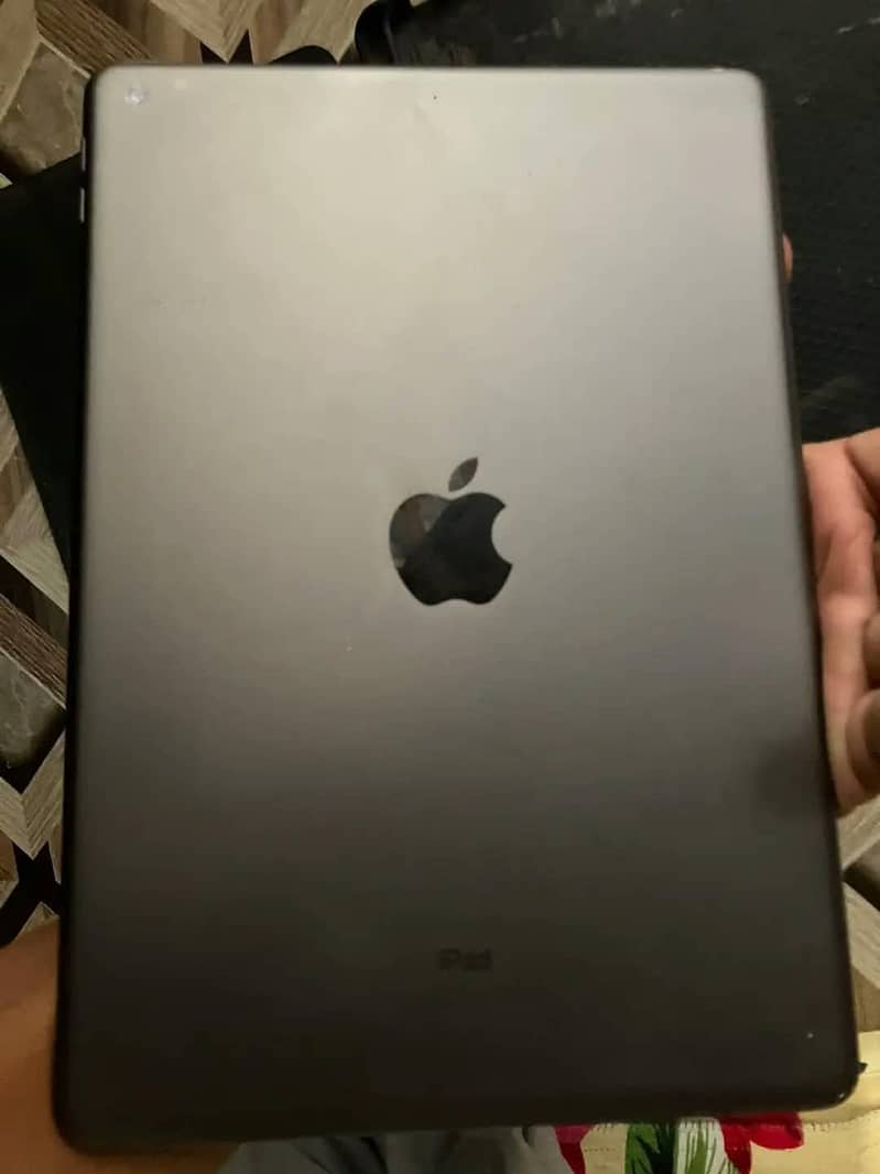 IPAID 8 GENERATION 128 GB 6