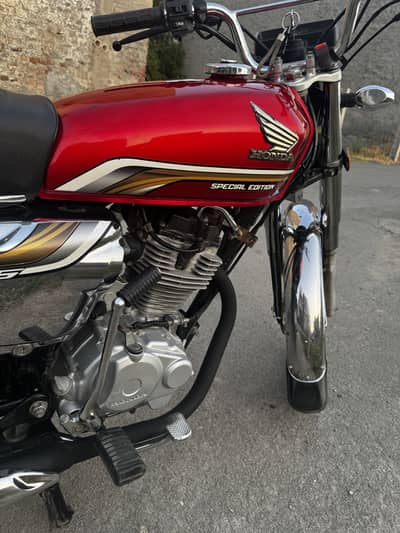 Honda 125 Special Edition 10/10 condition
