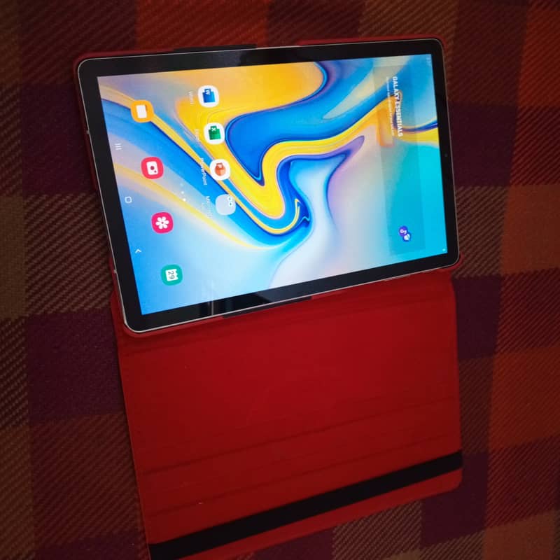 TAB WITH SCRATCH LESS CONDITION 4