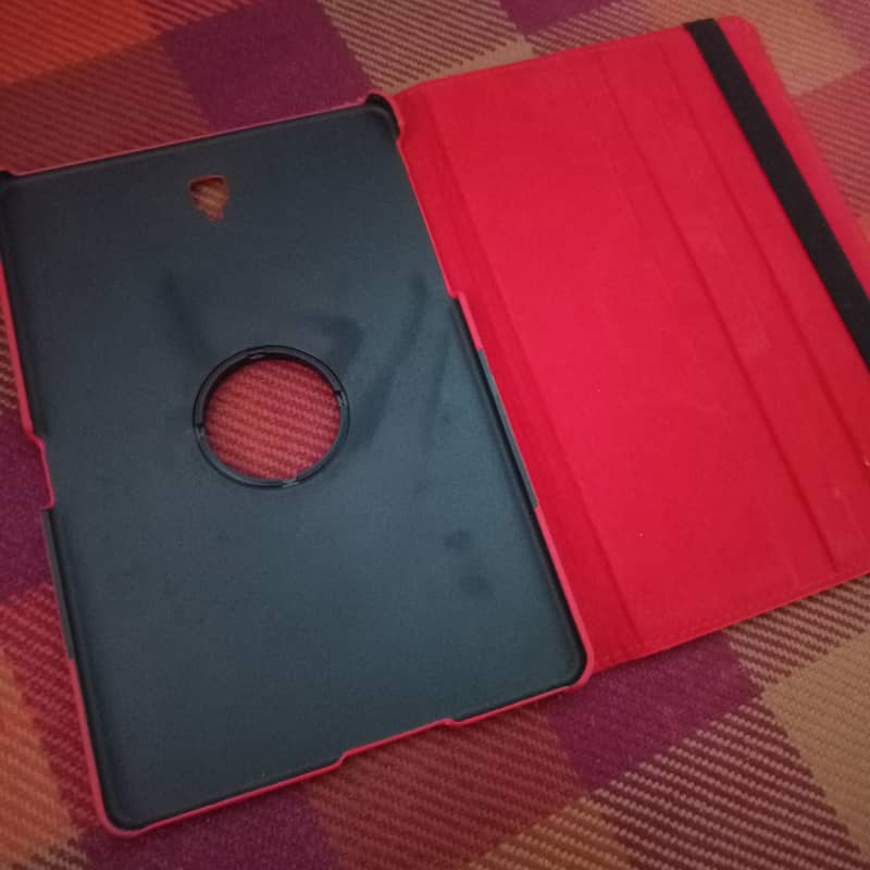 TAB WITH SCRATCH LESS CONDITION 5