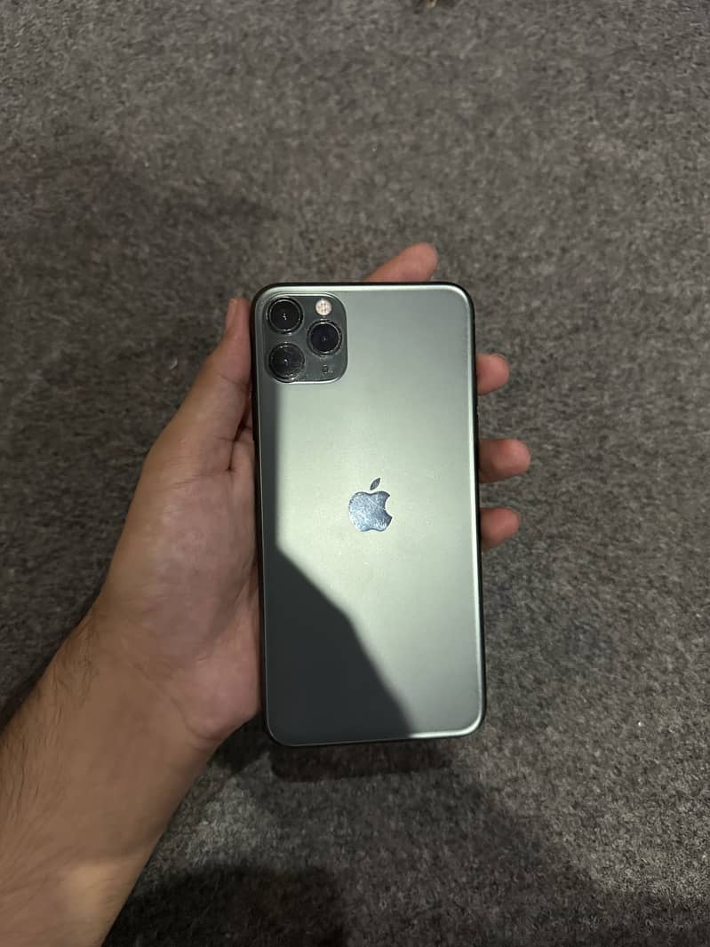 Apple iPhone 11 Pro Max 1