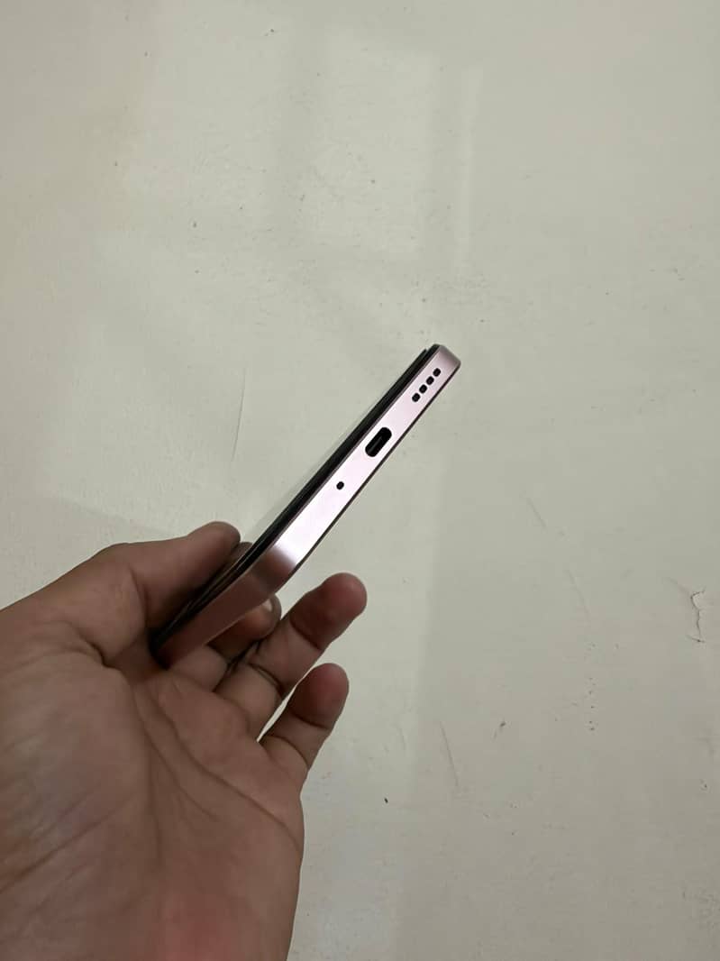Realme C75x 3