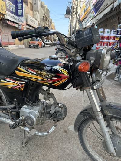 Second owners chal ne me Zabardast hai koi kam nah hai bs service hogi