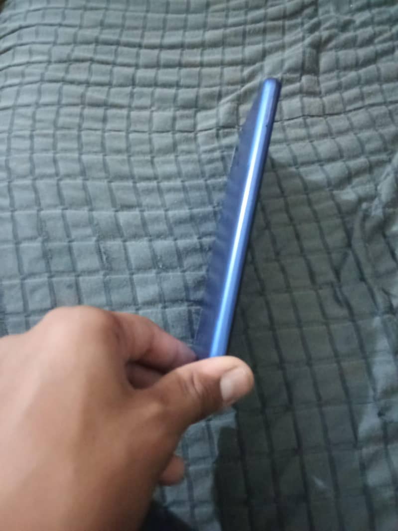 Realme C12 3