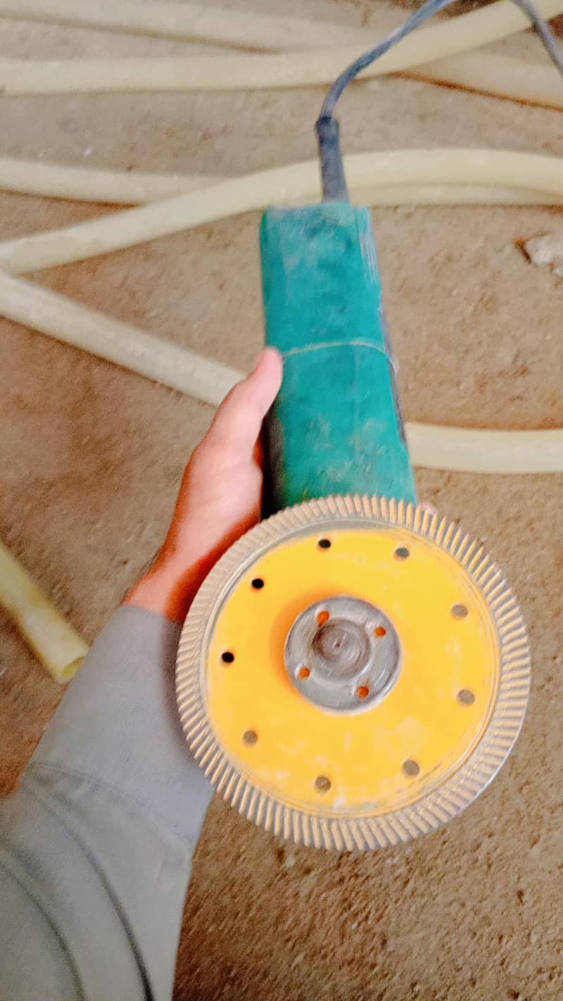 1 Drill Machine And Glander 1