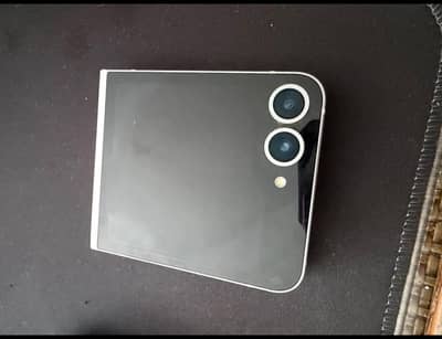 Samsung Mobile Z Flip 6