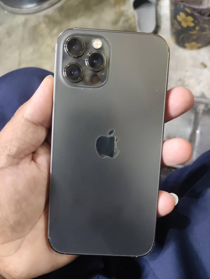 Apple iPhone 12 Pro 1
