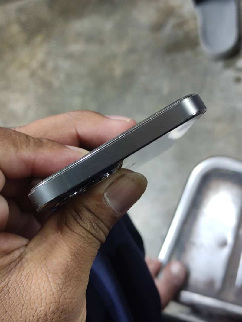 Apple iPhone 12 Pro 2
