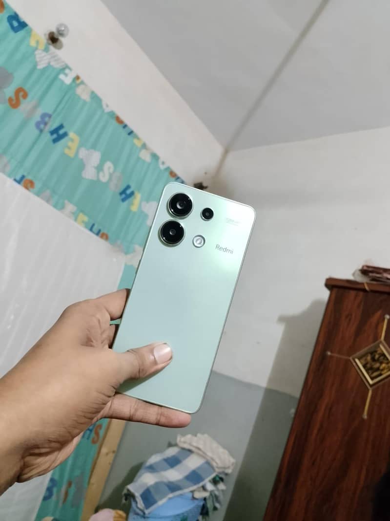 Xiaomi Redmi Note 13 4