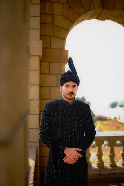 sherwani kulla or khusa