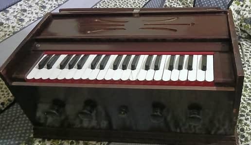 Harmonium Best Condition