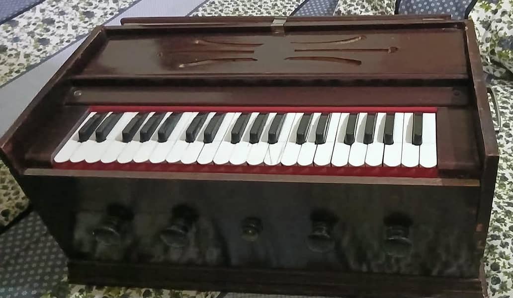 Harmonium Best Condition 0