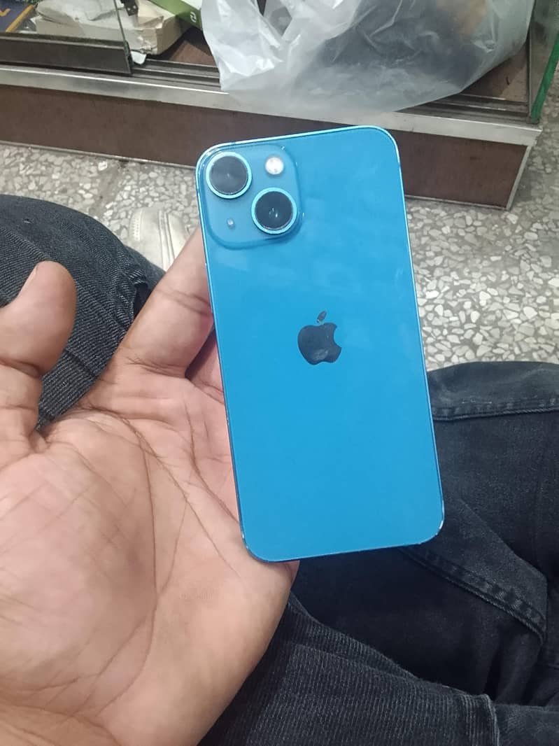 Apple iPhone 13 mini 0