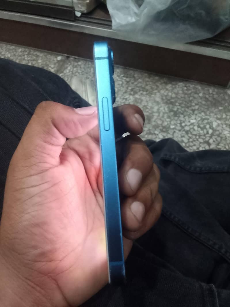 Apple iPhone 13 mini 5
