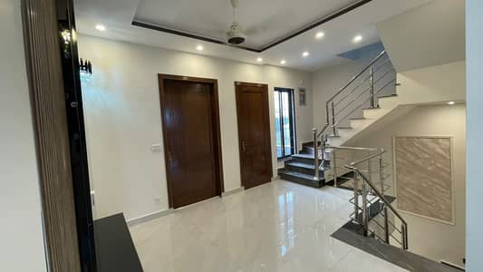 5 MARLA FULL HOUSE FOR RENT IN BAHRIA ORCHARD