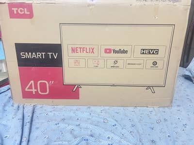 TCL 40 Inch Smart LED TV  excellent condition with packing for sale