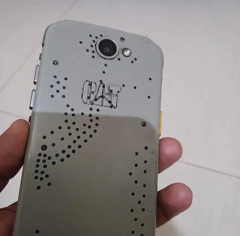 Cat S48 2