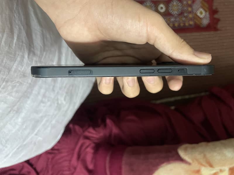 Apple iPhone 13 3