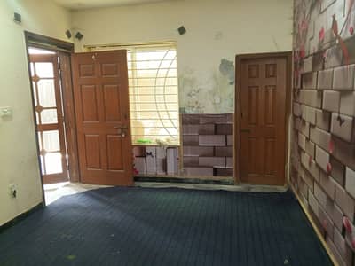 Sgnal room available for rent in h13 Islamabad