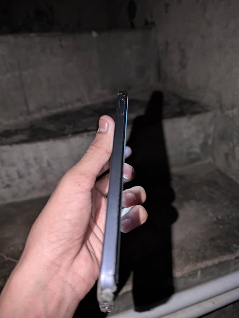 OPPO A6k 4