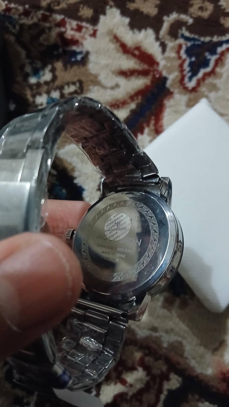watch 2