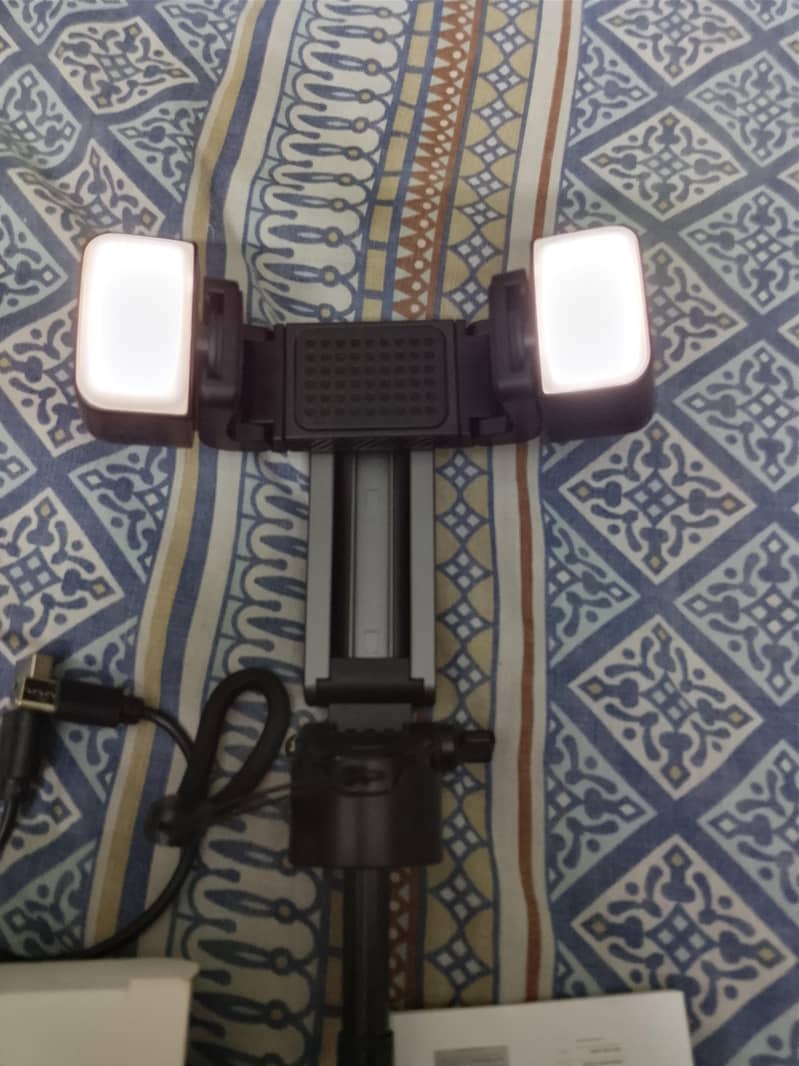 mini camera selfie stick 0