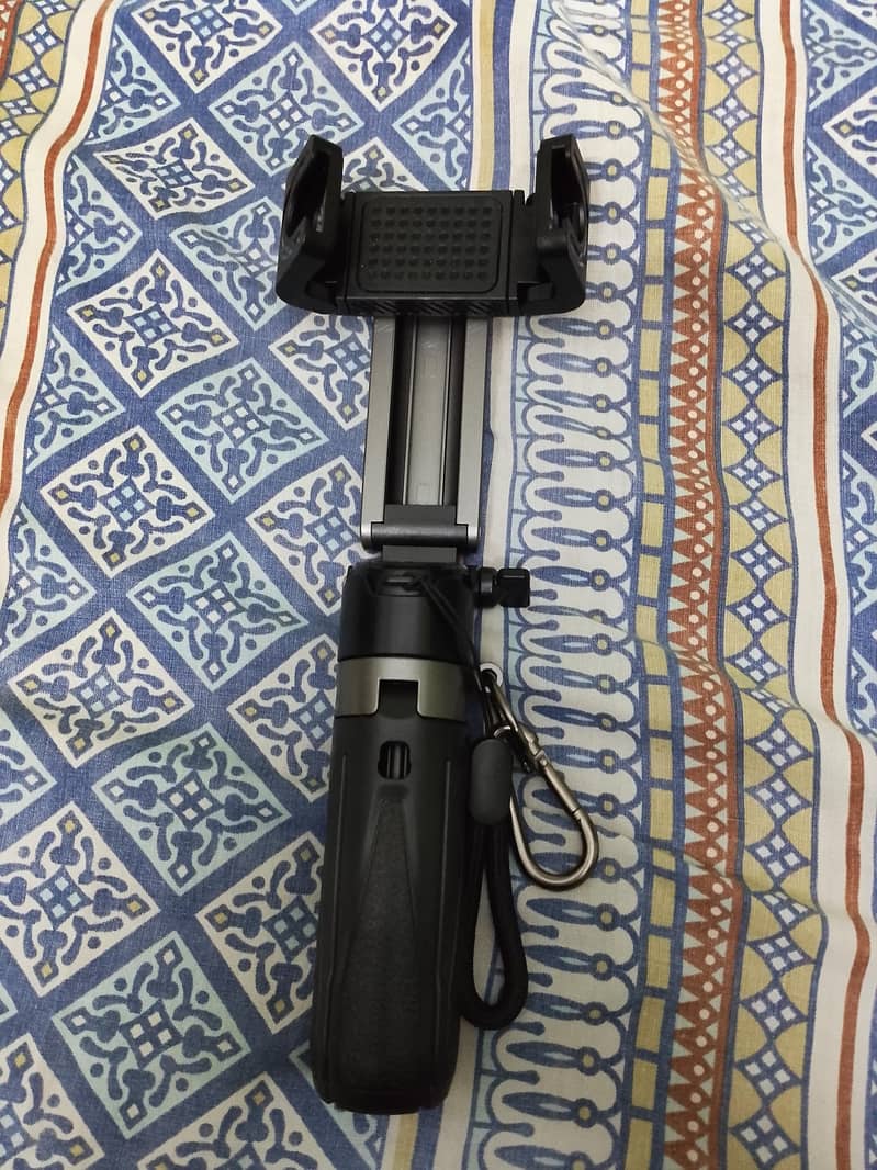 mini camera selfie stick 7