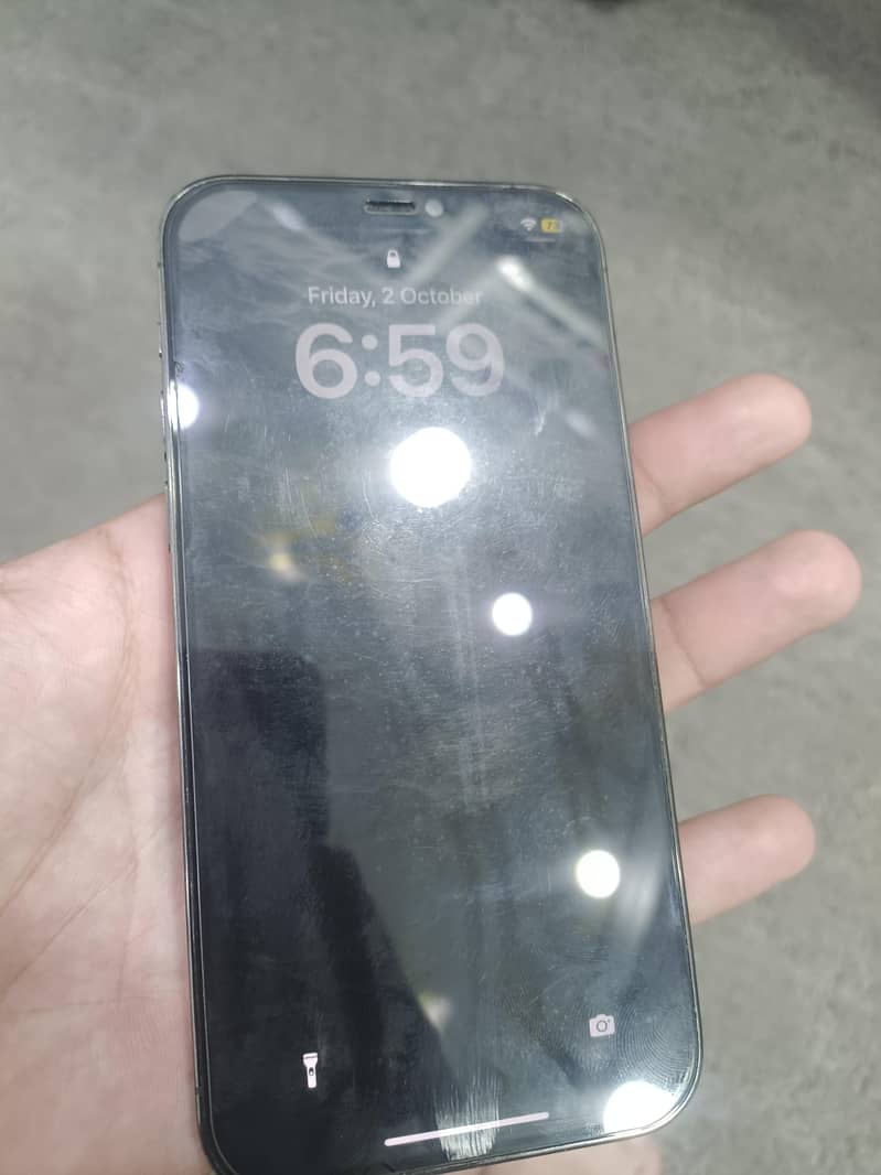 Apple iPhone 12 Pro 1