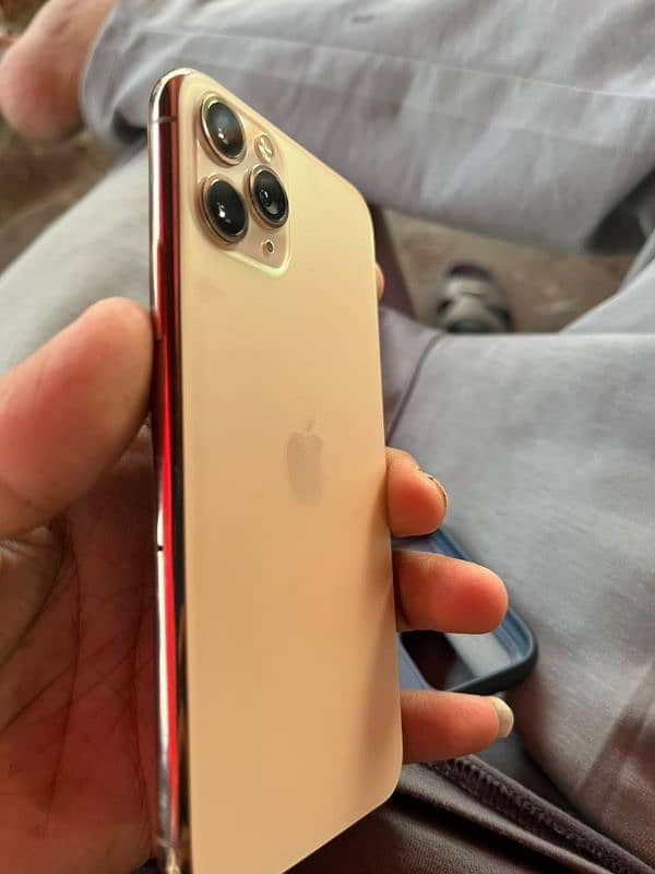 Iphone 11 pro 1
