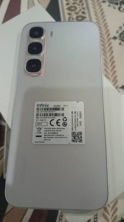 Infinix Hot 60 Pro