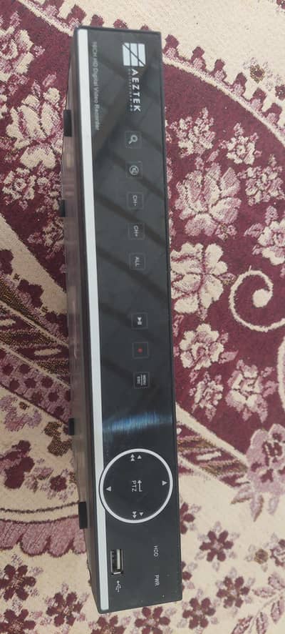 AEZTEK  DVR 16 chanel all ok made in China